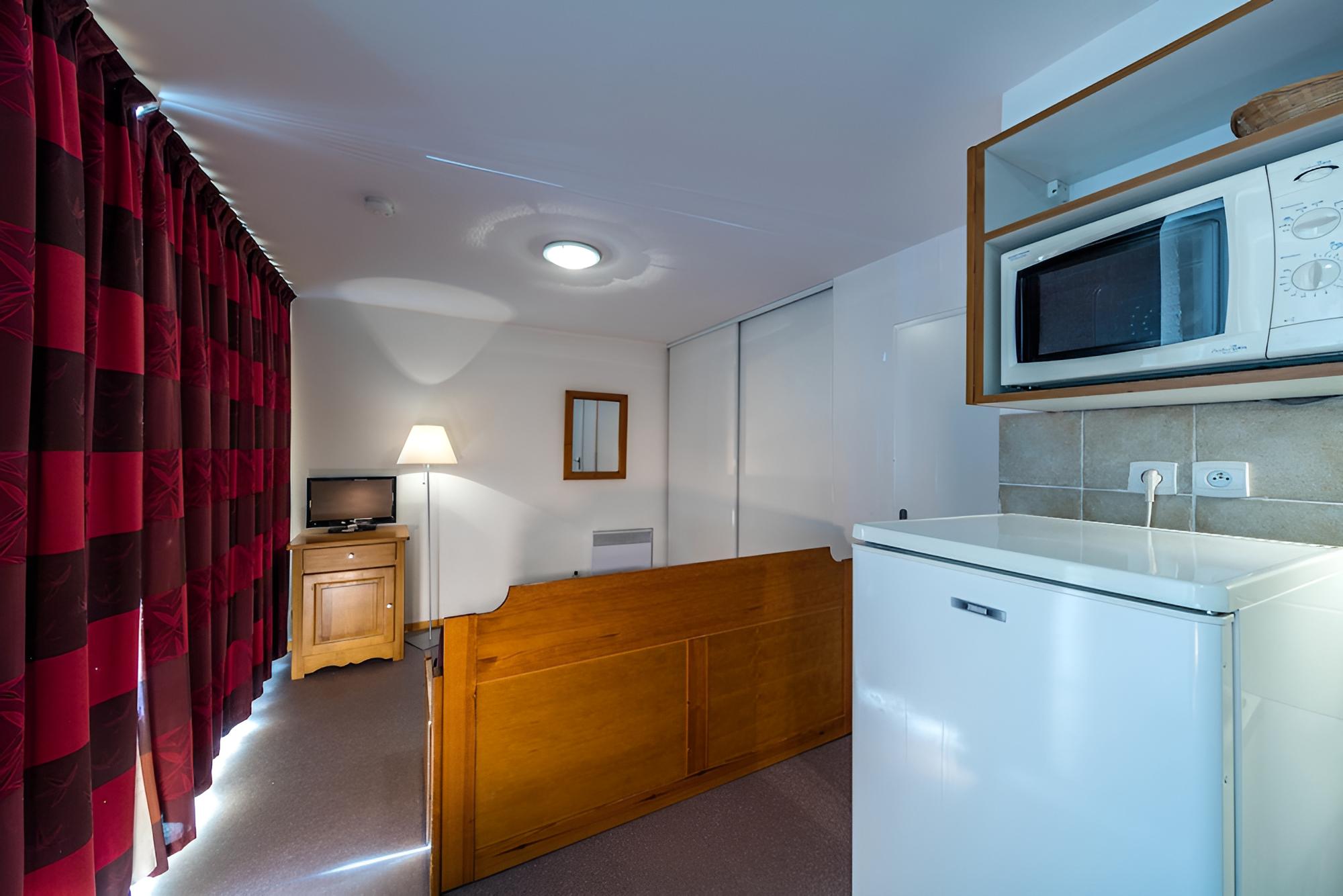 1 Bedroom Apartment, 4 people photo 3