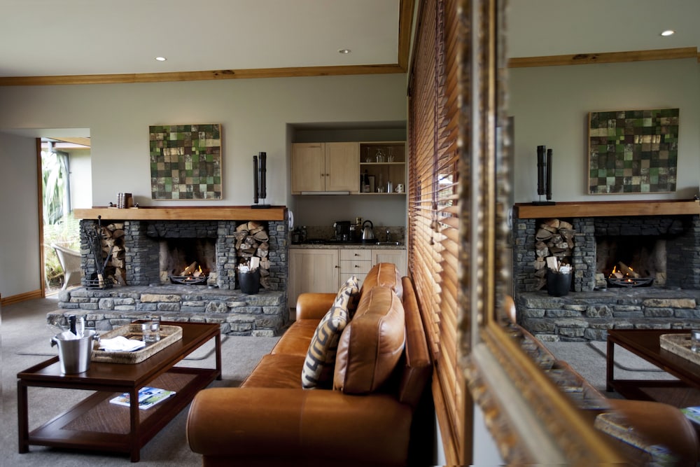 Valley Villa photo 1
