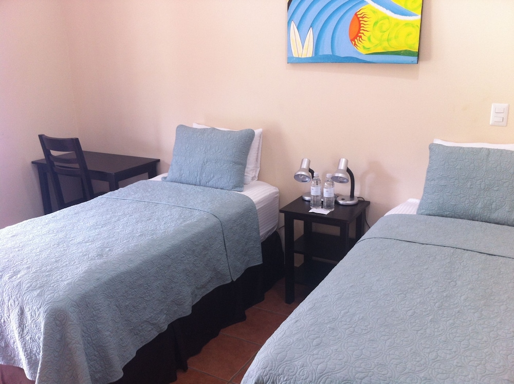 Standard Twin Room photo 1