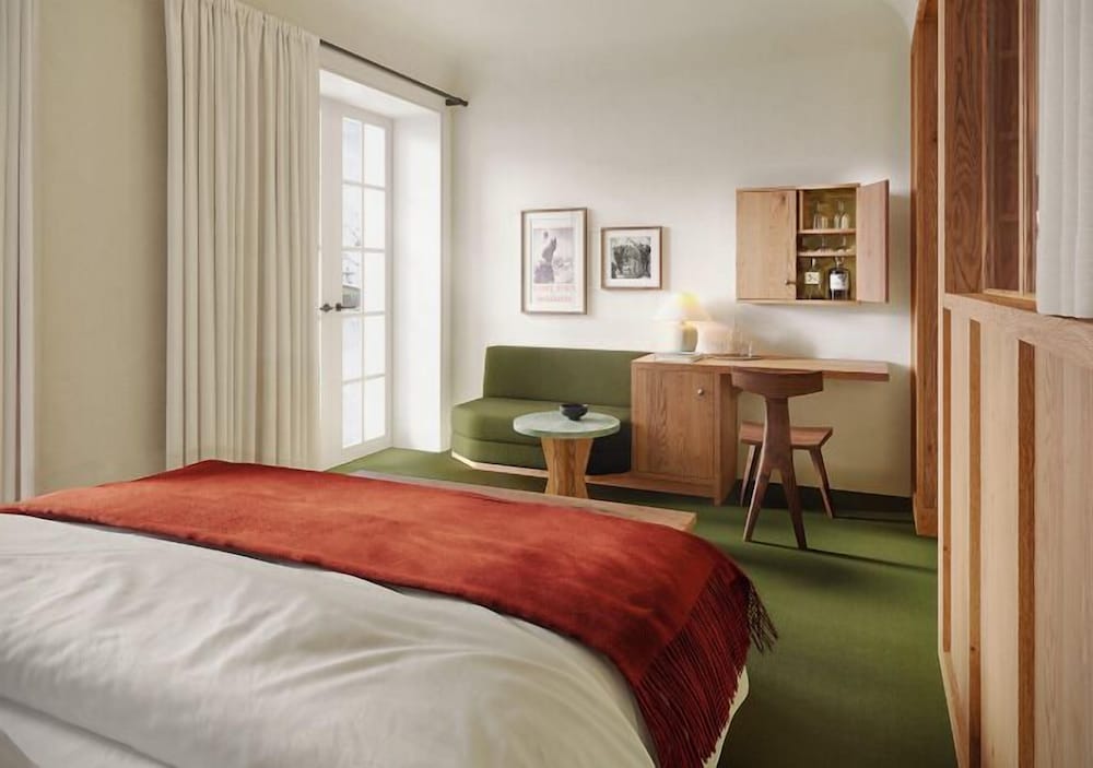 Junior Suite, Garden View