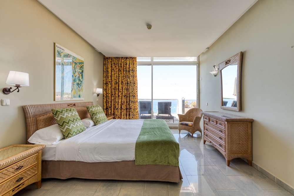 Apartment, 1 Bedroom, Terrace, Sea View photo 2