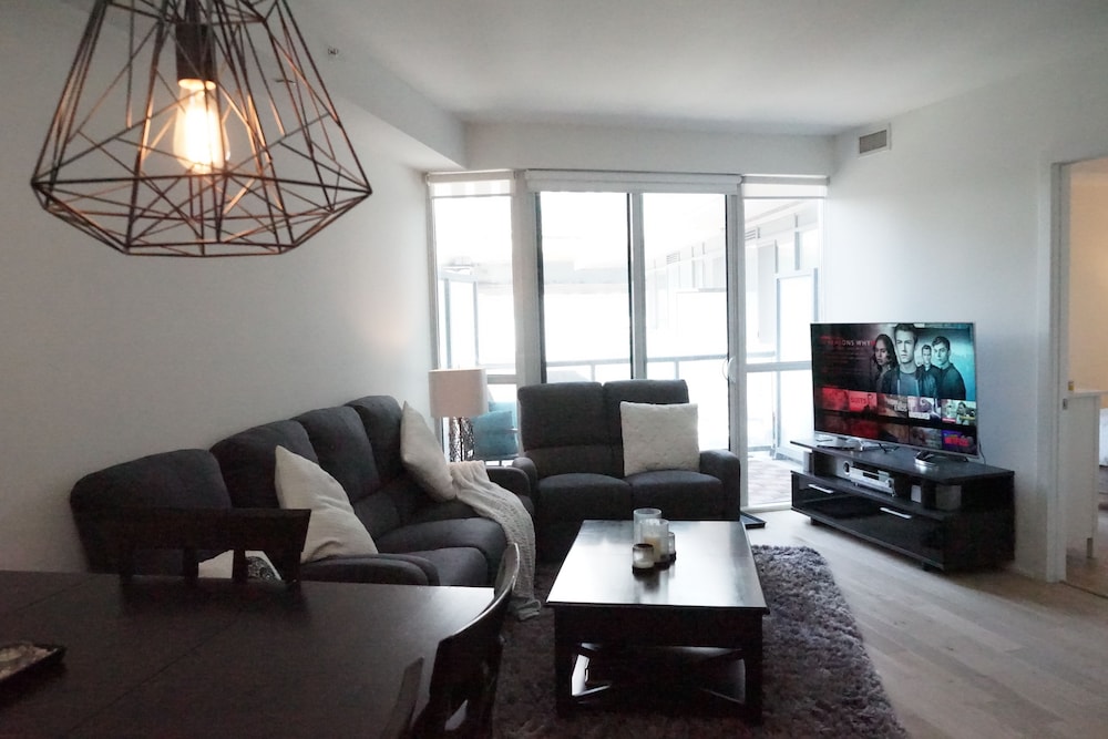 Signature Condo, 3 Bedrooms, Courtyard View