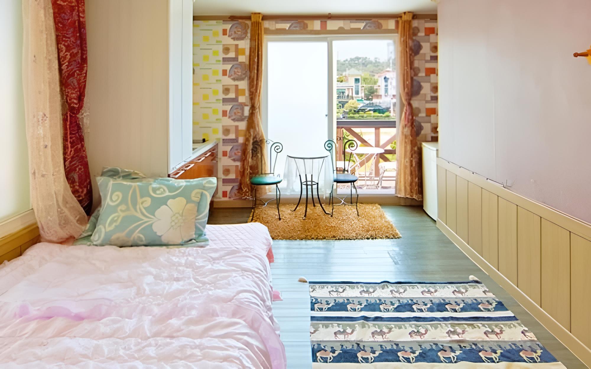 Room (Medium bed) photo 1