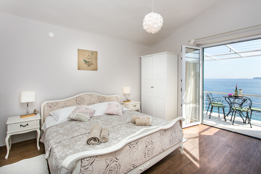 Apartment (Two Bedroom Apartment with Balcony an) photo 3