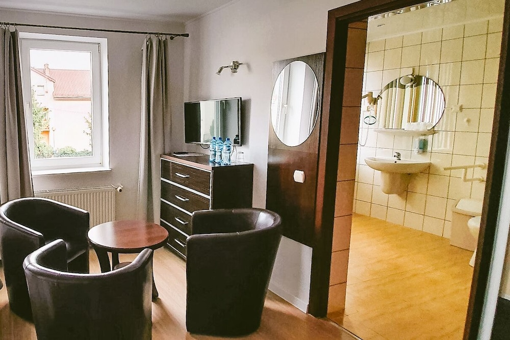 Triple Room - Photo 2