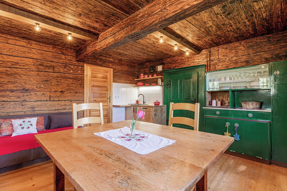 Family Chalet, Multiple Bedrooms (Chalet Jurij & Lena embraced by) photo 3