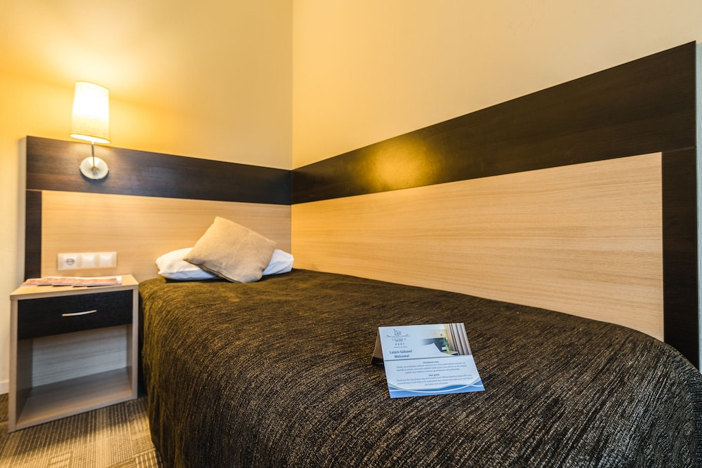 Standard Single room with Gym access photo 3