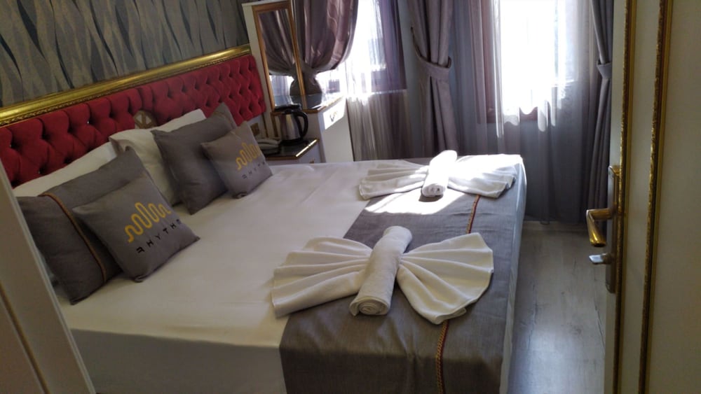 Design Double or Twin Room photo 2