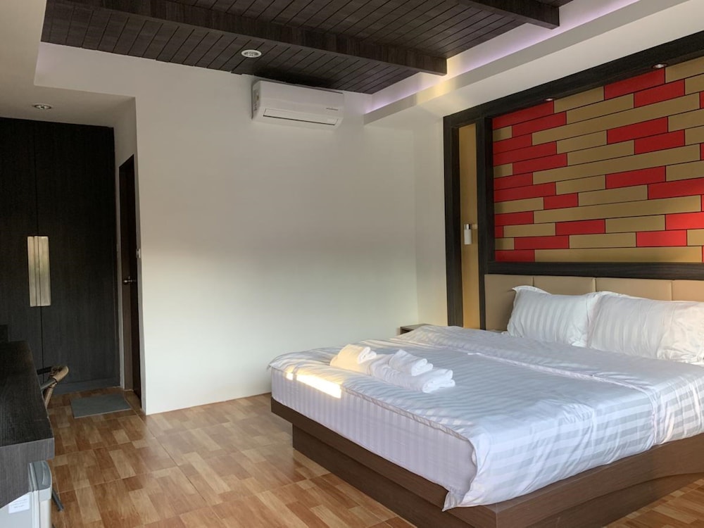 Standard Room - Photo 8