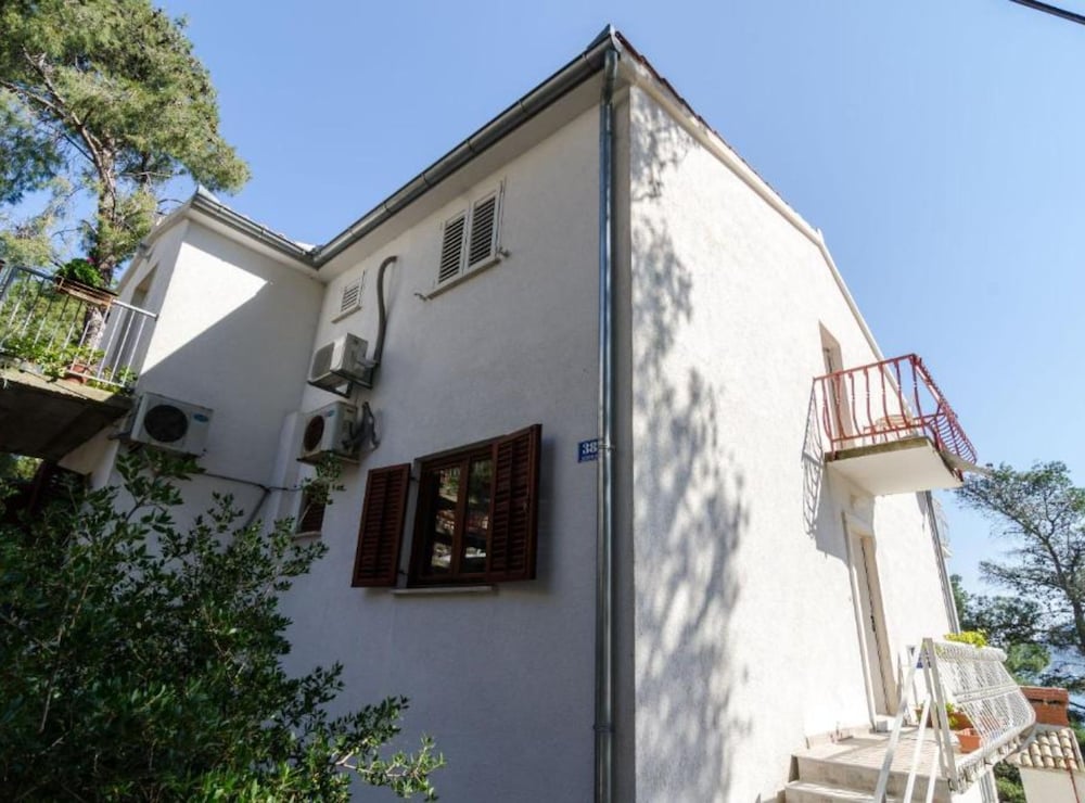 Double Room (Guest House Sobra 38 - Double Room wi) photo 1