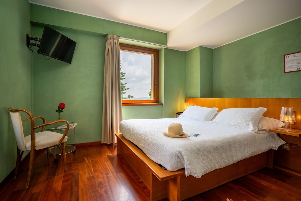 Superior Triple Room photo 1