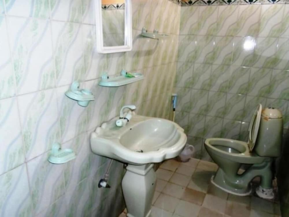 Standard Triple Room photo 2