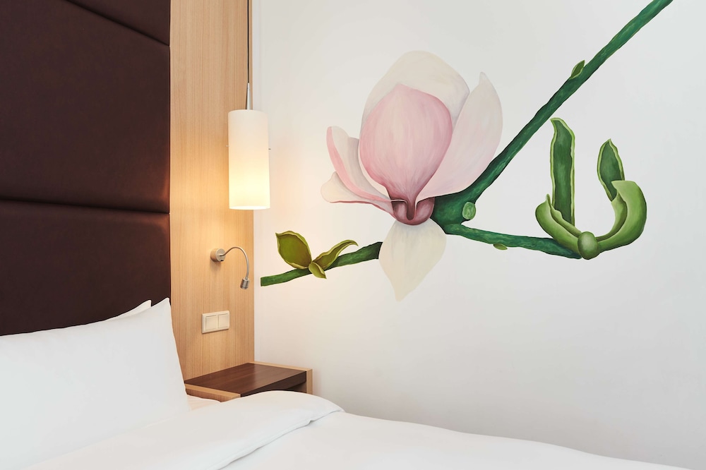 Standard Room - Photo 9
