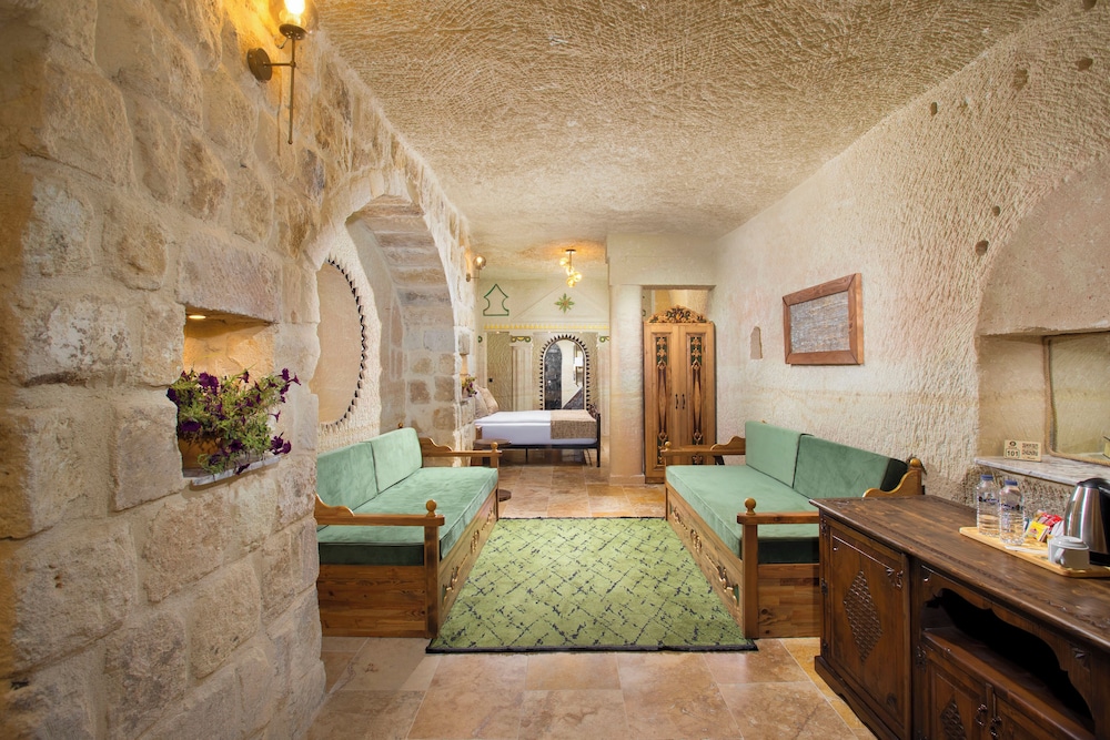Grand Room, Patio - Photo 9