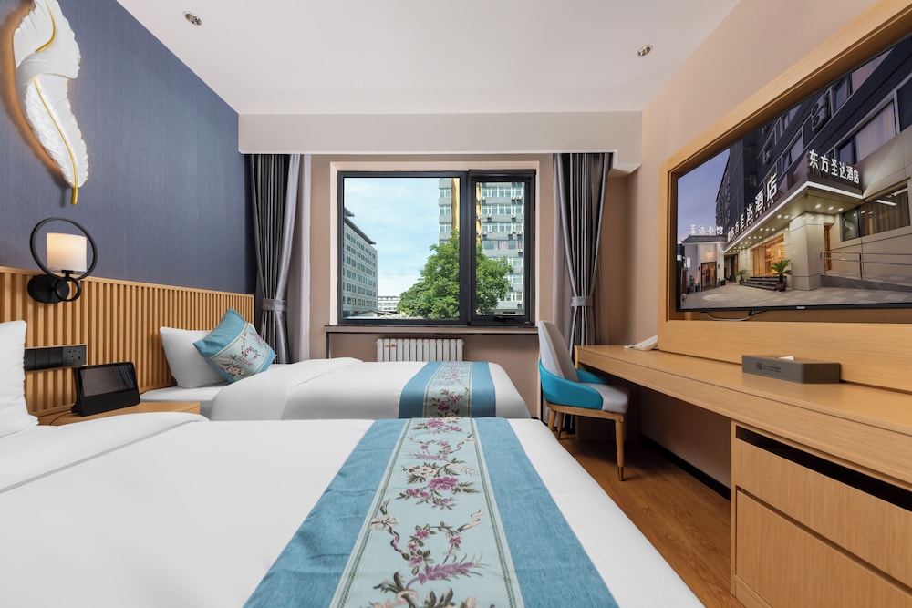 City Twin Room photo 1