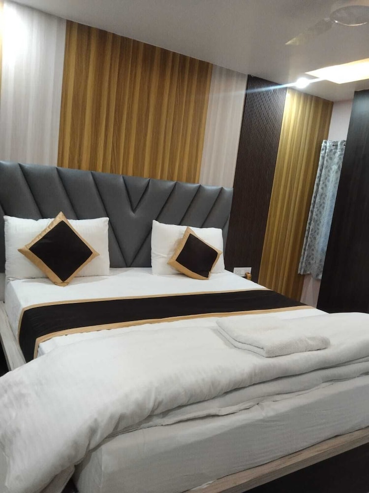 Luxury Room, City View photo 1