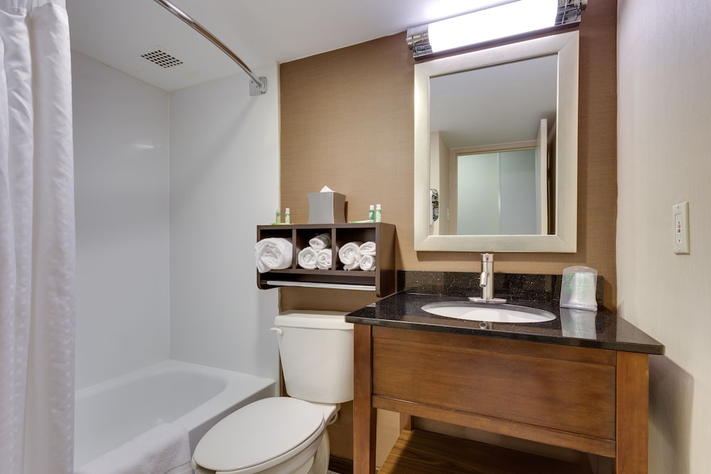 Suite, Multiple Beds photo 2