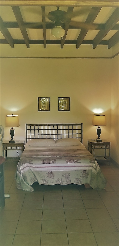 Classic Room, 1 Double Bed, Non Smoking photo 3