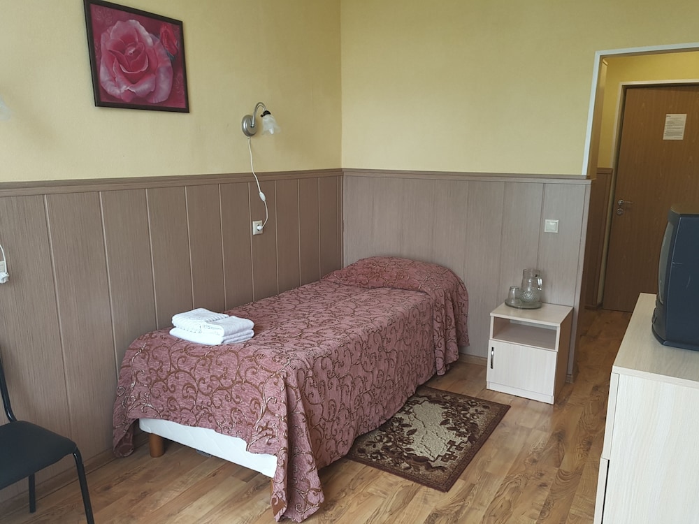 Standard Single Room, Private Bathroom photo 2
