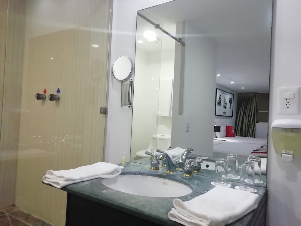 Basic Double Room photo 2