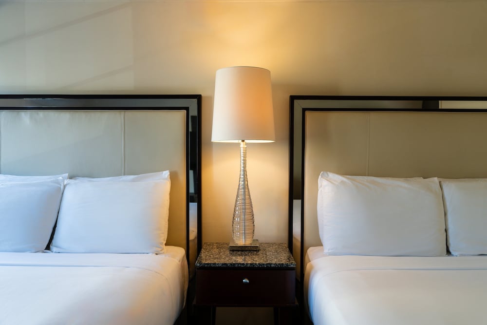 Superior Room, 2 Queen Beds - Photo 2