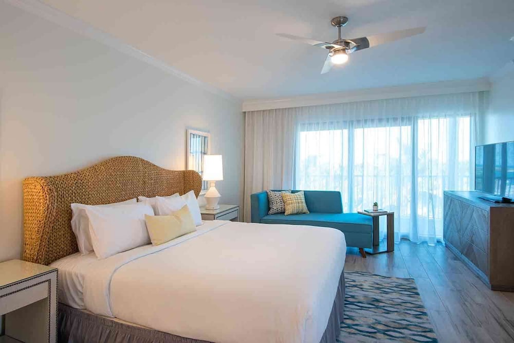 Captain's Suite - Photo 2