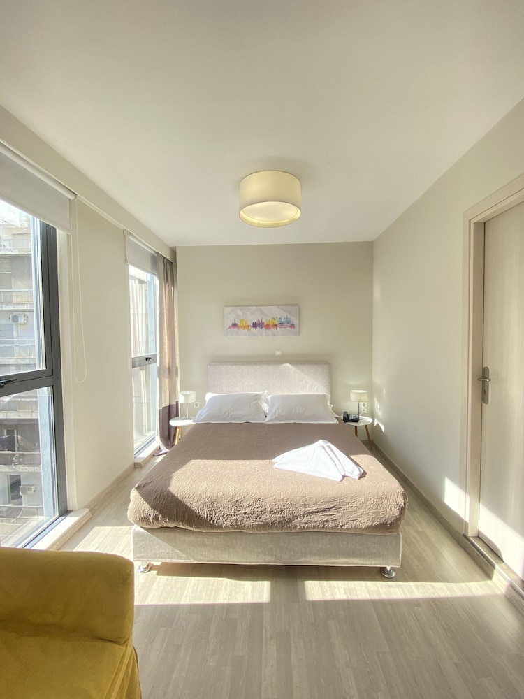 Senior Studio Suite, 1 Bedroom, Non Smoking photo 3