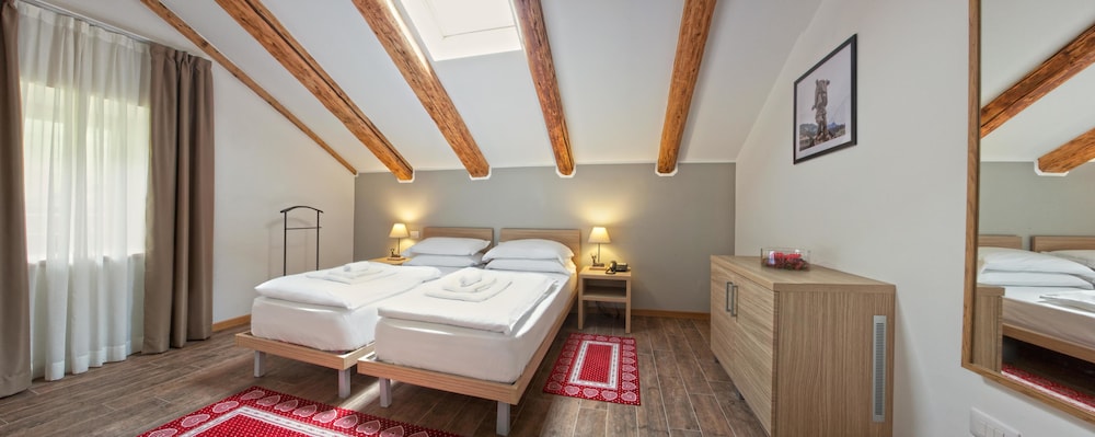 Presidential Apartment, 2 Bedrooms, Balcony, Mountain View (Attic) photo 2