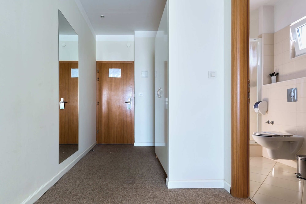 Comfort Double or Twin Room, 1 Bedroom, Housekeeping photo 2