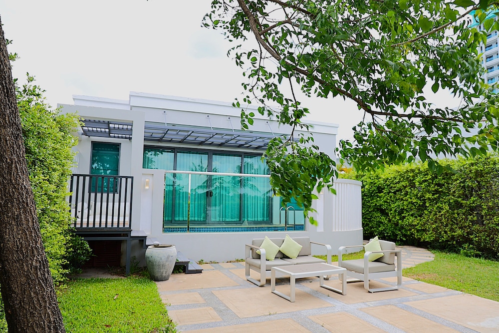 One Bedroom Pool Villa - Photo 19