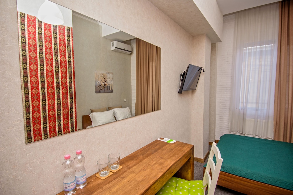 Standard Double Room photo 2