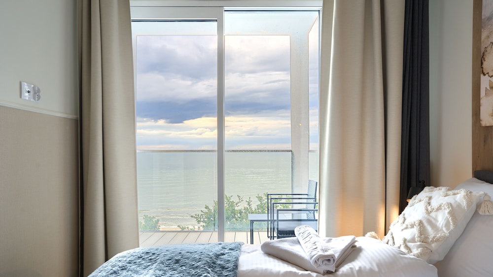 Apartment (418 with sea view) photo 2