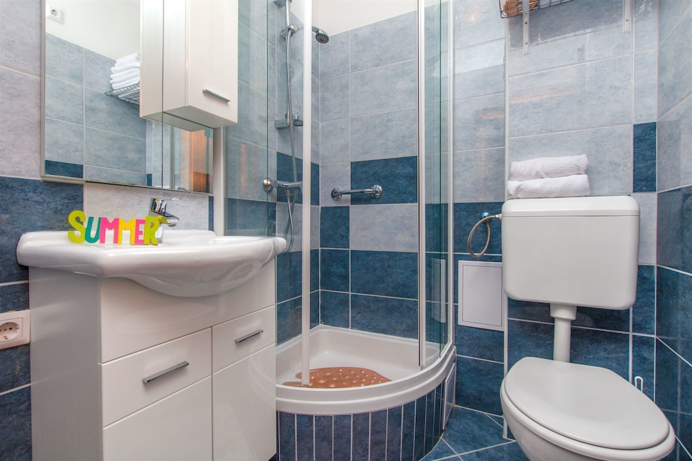 Apartment (A3) photo 2