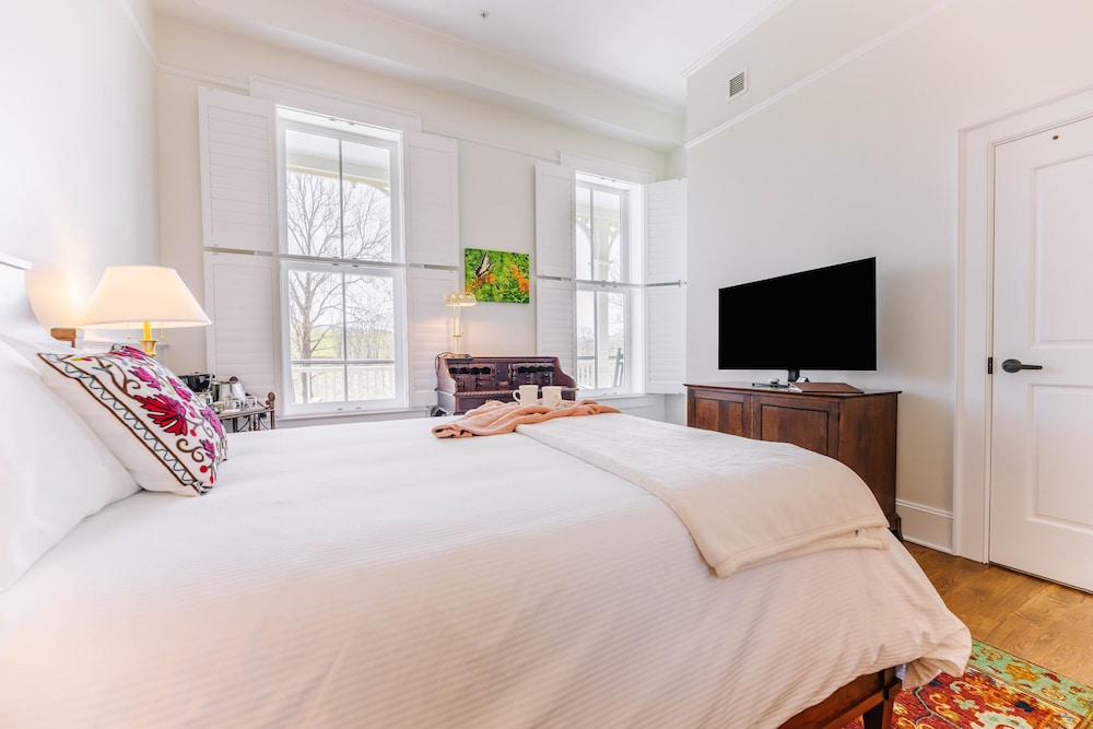Room, Accessible