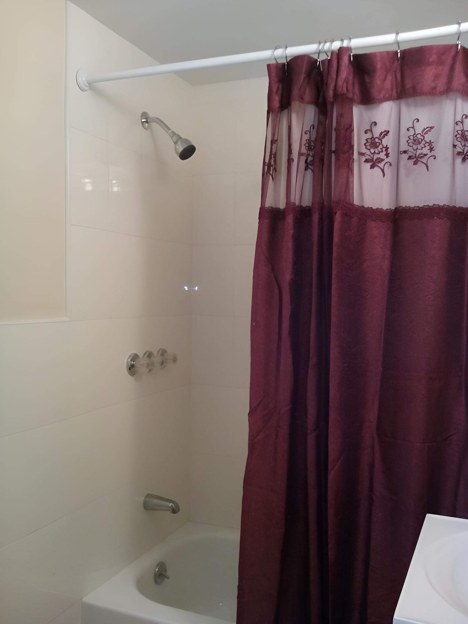 Comfort Room, 1 Queen Bed, Garden View, Garden Area photo 1
