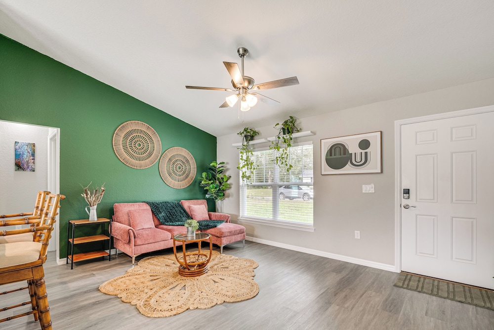 House (2 Bedrooms) photo 2