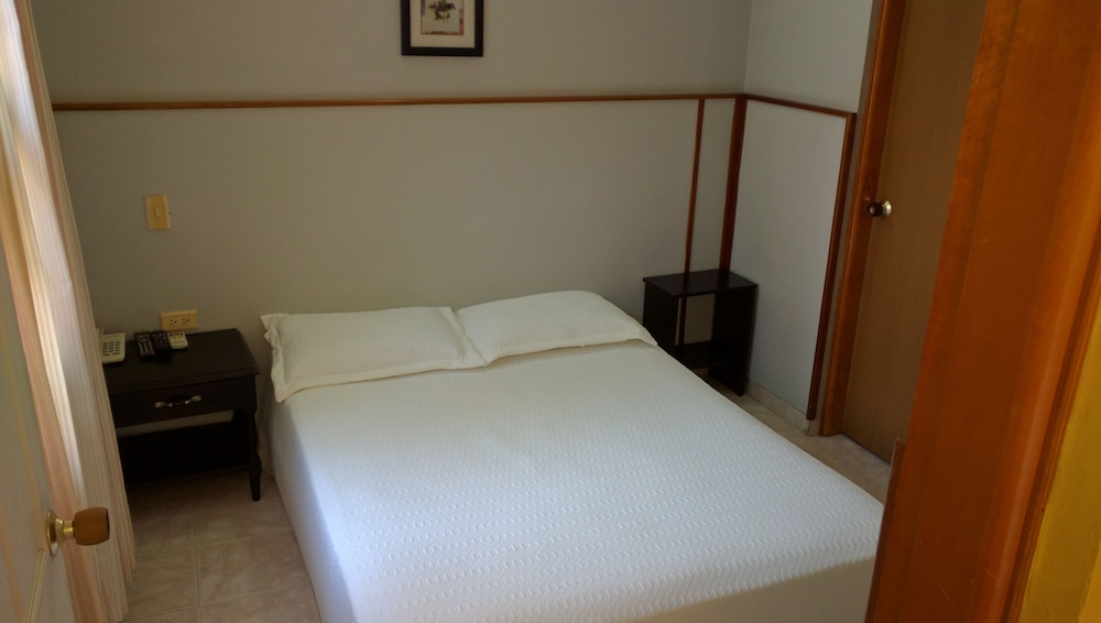Basic Double or Twin Room