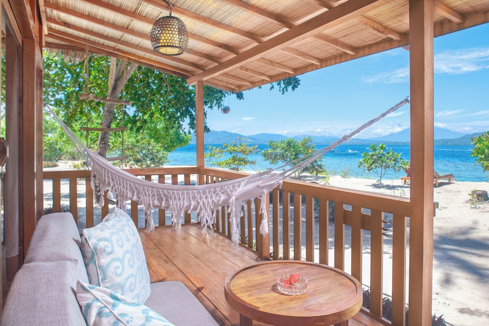 Villa, Beach View photo 3