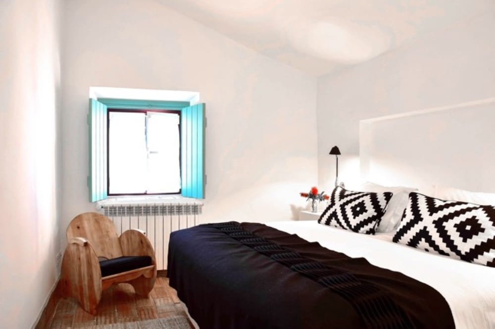 Suite, Kitchenette (with Fireplace) photo 2