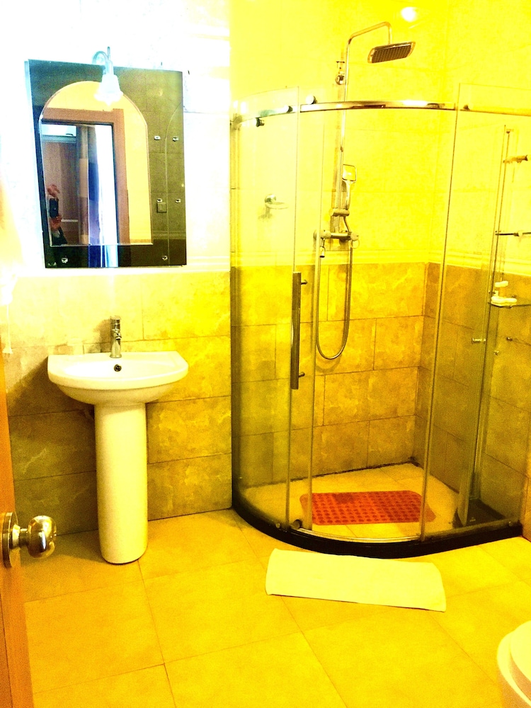 Classic Double Room, 1 King Bed, Lake View