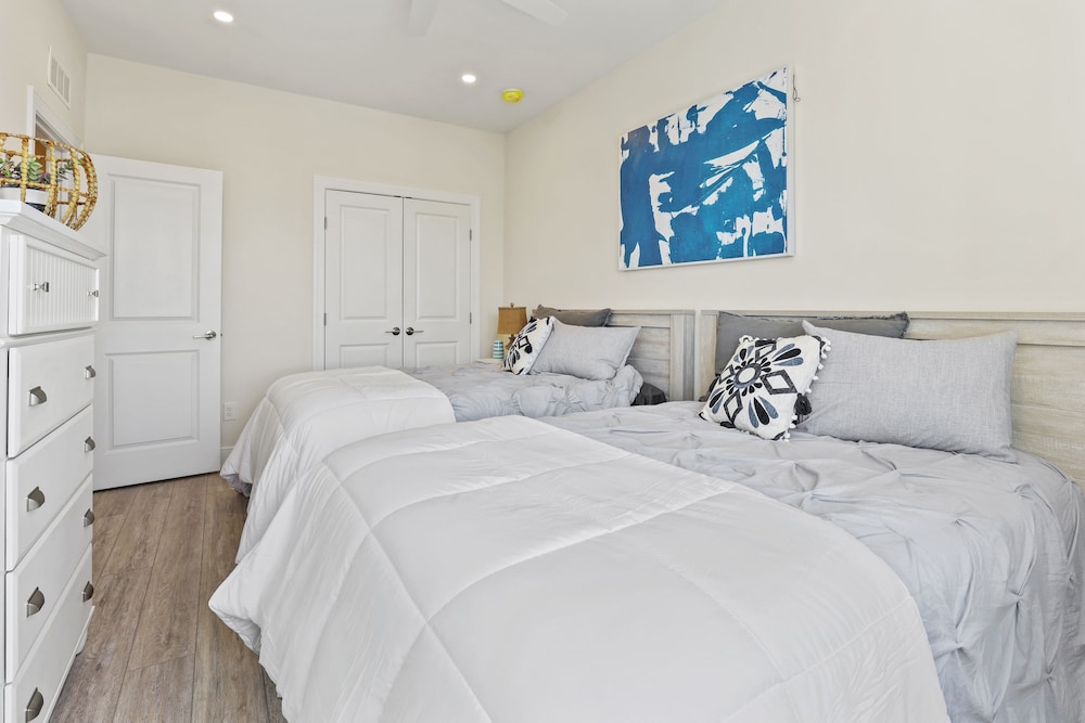 Classic Townhome, Multiple Beds, Non Smoking (Classic Townhome) photo 1