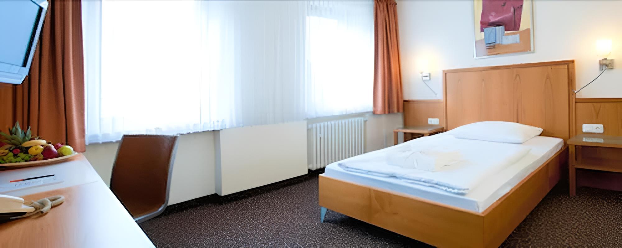 Standard Single Room