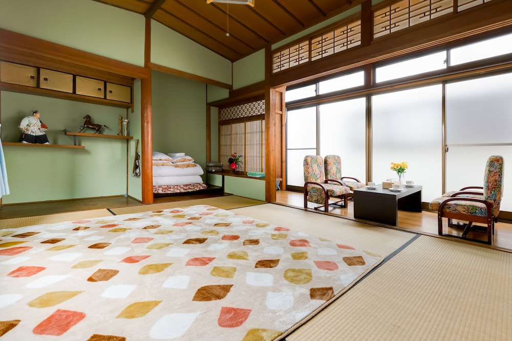 Japanese Style Room, 6 People, Private Bathroom photo 1