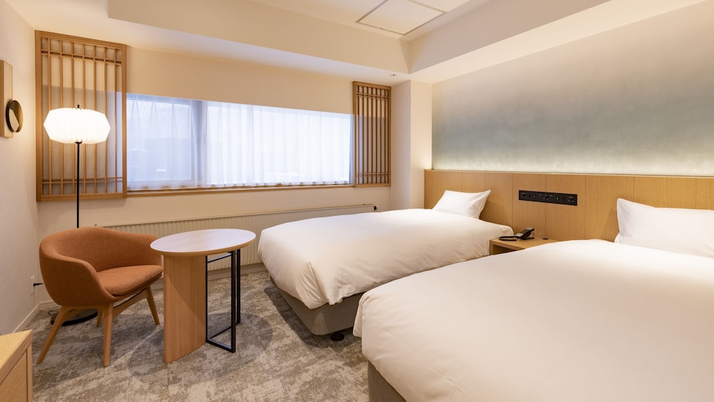 Standard Room, 2 Twin Beds (New Main Building) photo 2