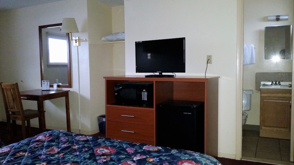 Standard Double Room, 2 Double Beds, Refrigerator & Microwave