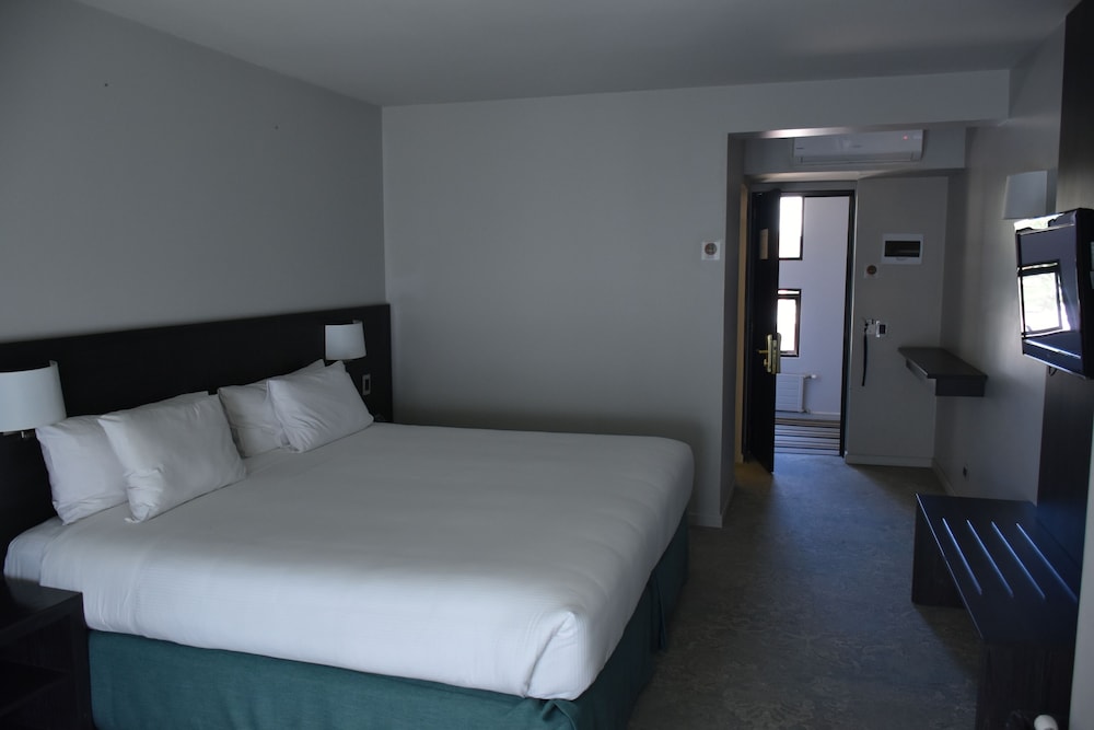 Superior Double Room, 1 King Bed photo 3