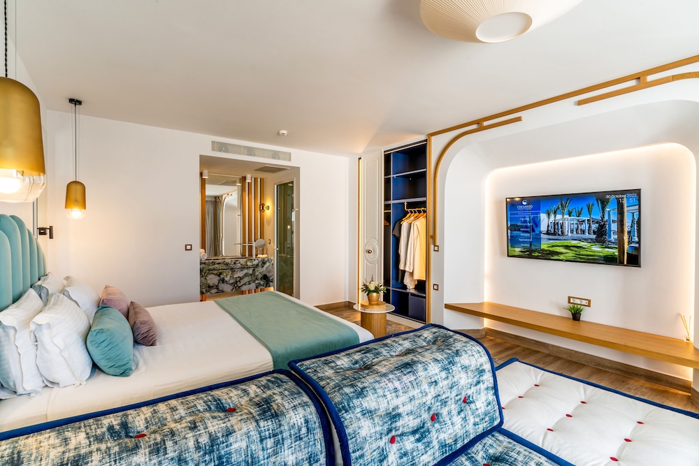 Junior Suite with Inner Courtyard View & Plunge Pool - Photo 4
