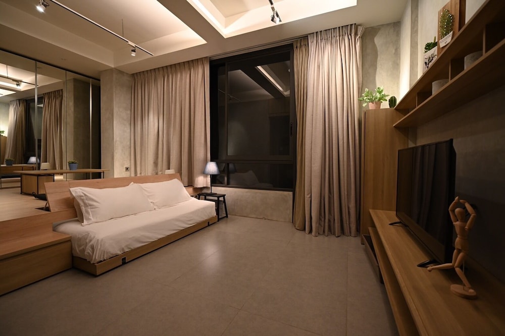 Modoru+ (Corner Wardrobe) Suite - Photo 2