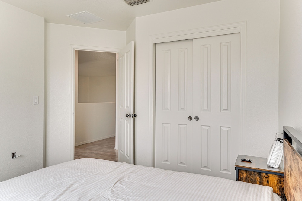 House (5 Bedrooms) photo 2