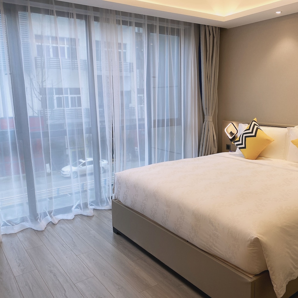 Executive Suite photo 1